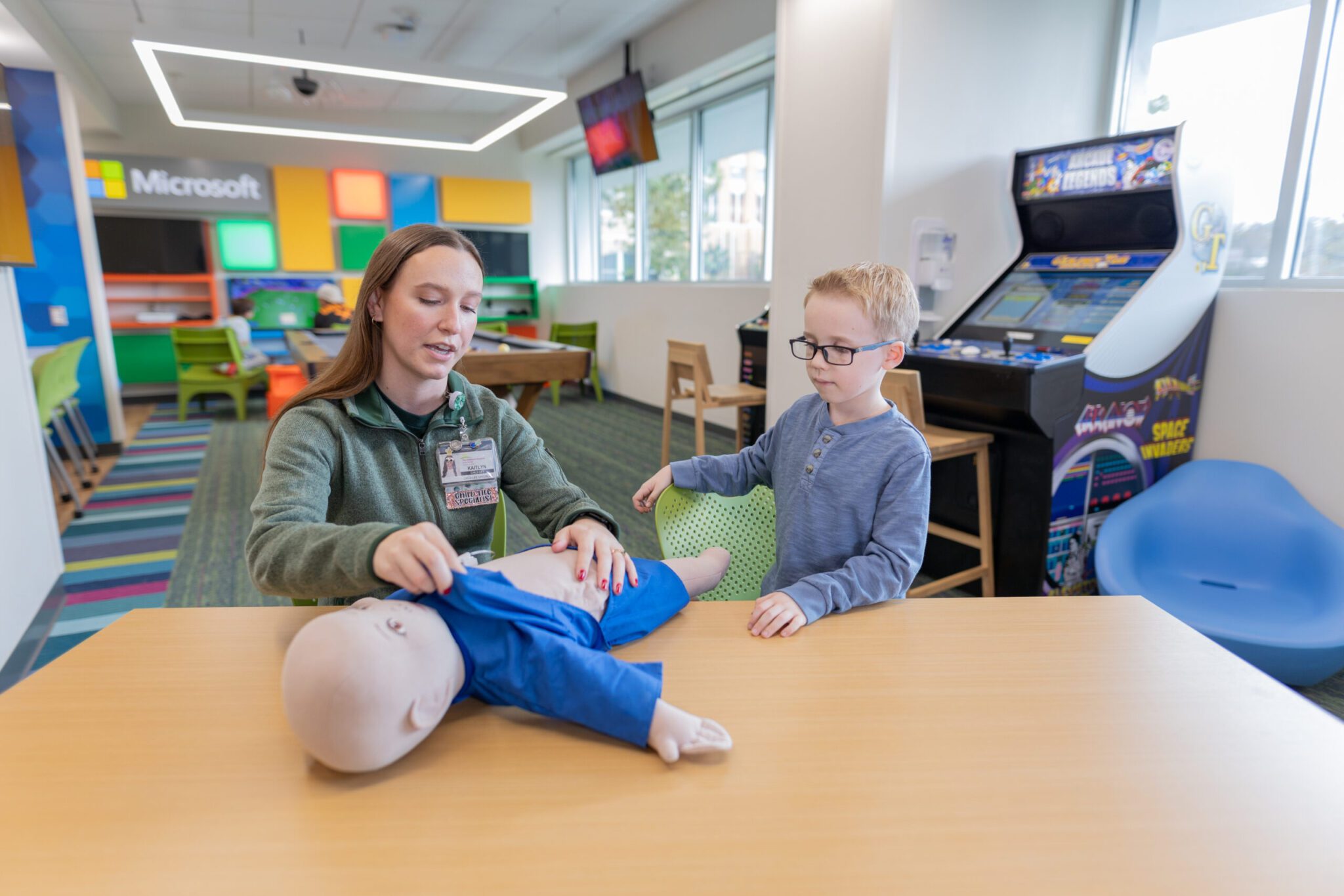 Child Life Specialists: An Inside Look - Children's Miracle Network